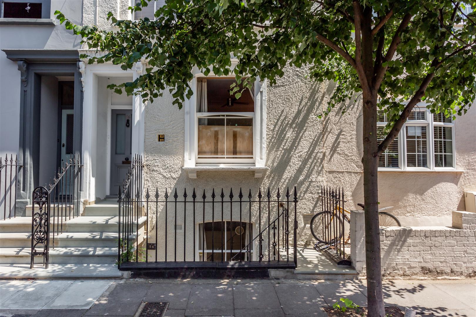 1 bed property in Ellesmere Road, Mile End